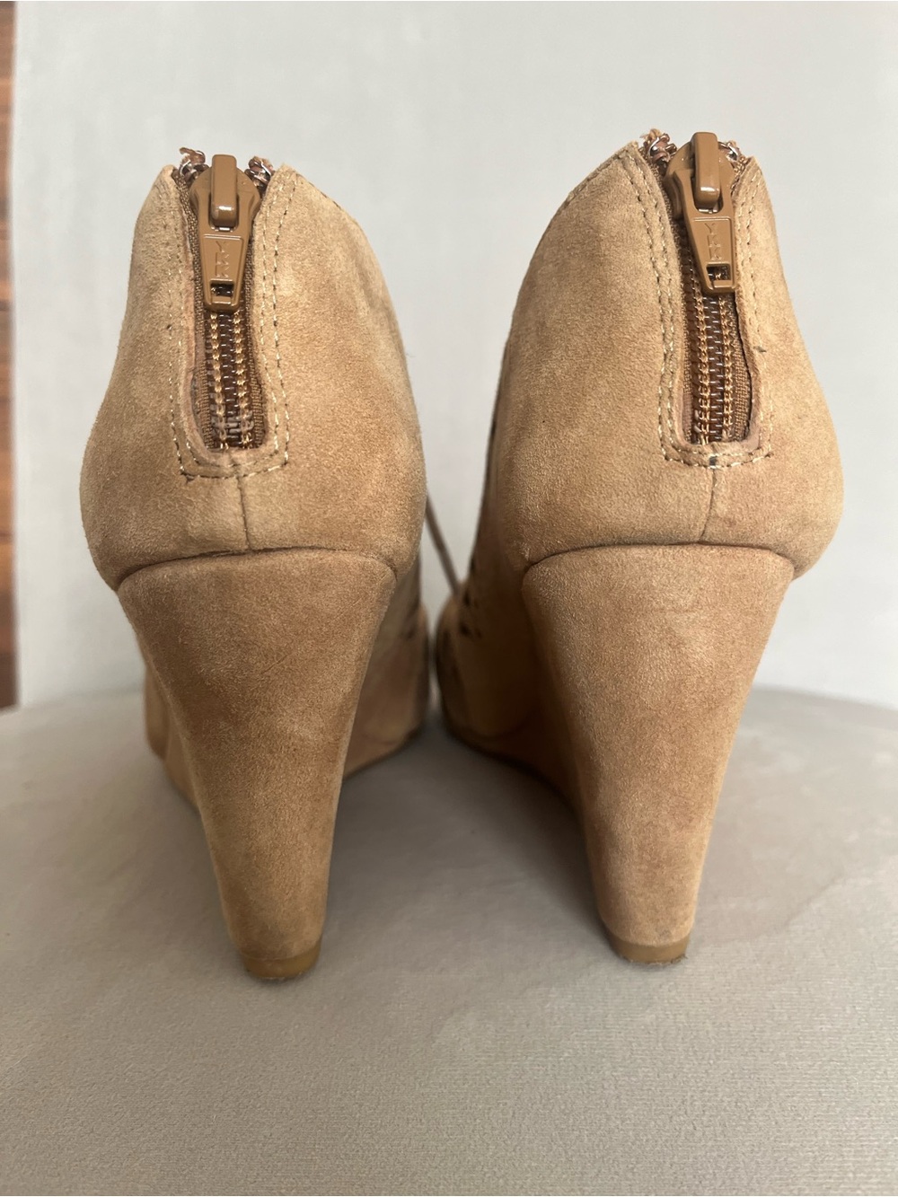 Sofft Yardley Nude Suede-Like Lace-Up Wedge Sandals EUC - Picture 7 of 10
